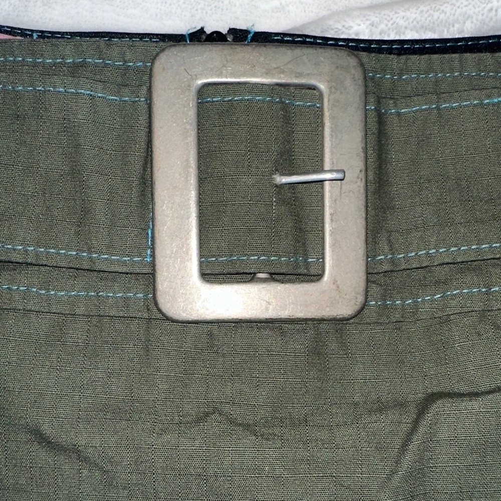 Olive Green Women's Waist Belt with Silver-Tone Buckle - Picture 4 of 6